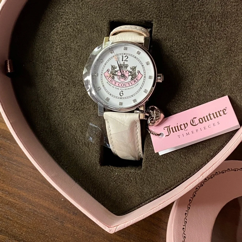 NWT Juicy Couture Watch Heart Box Pink couture coquette